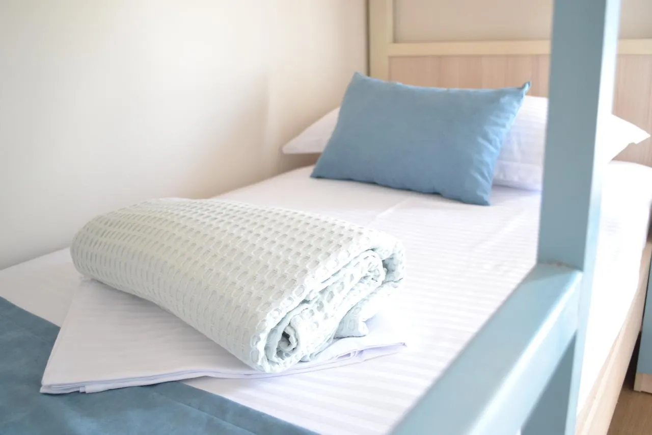 Open Doors Bed & Breakfast Шкодер