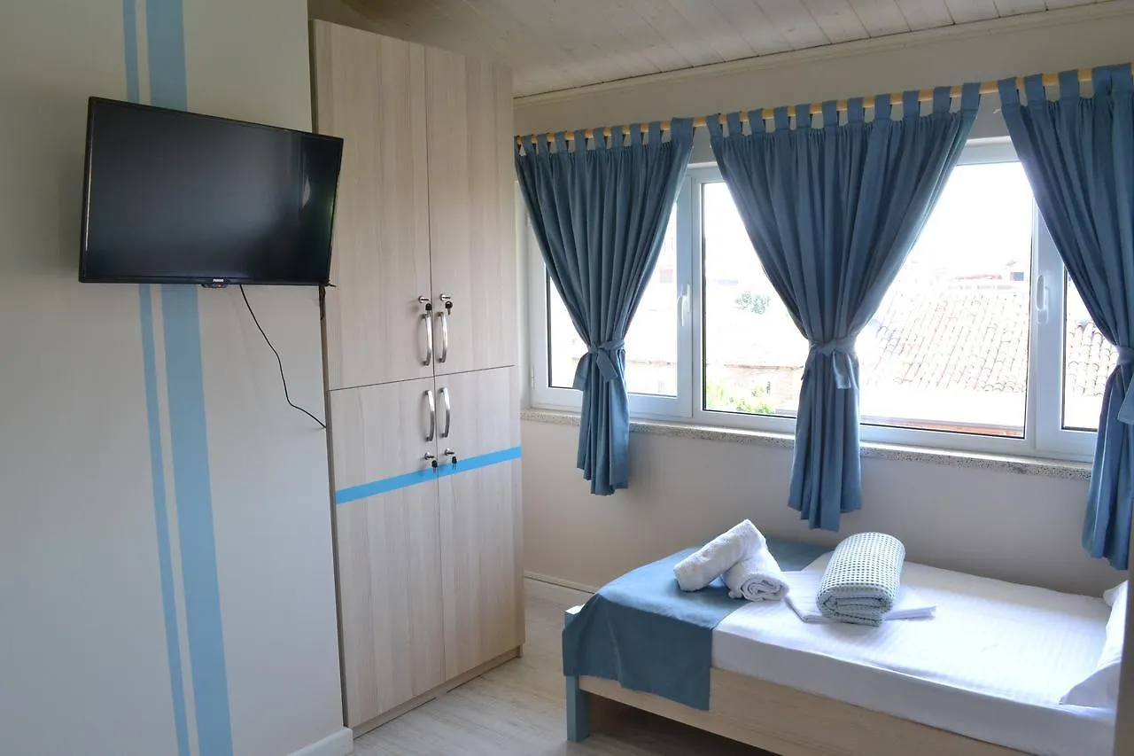 ***  Open Doors Bed & Breakfast Шкодер Албания