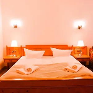 Gaestehaus Linde Hotel Mörnsheim