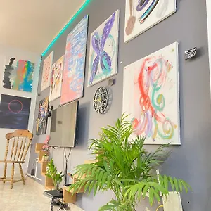 Hostel Maison D'artiste Tirana